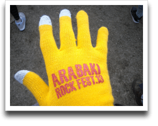 �{���Ƃ͖��֌W�ɉE��