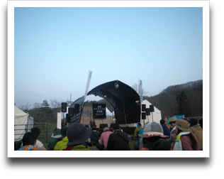 ���k���C�u�n�E�X����STAGE