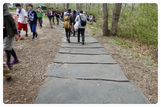 �K�x�ɂԂ�Ă邩��A����B���Ă��Ȃ�