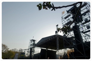 �[�z�����ލ��̗����X�e�[�W