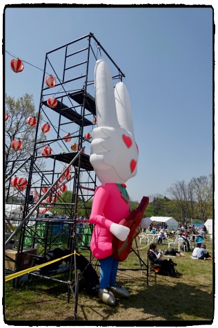 �u���C�u�n�E�X����STAGE�v�̌�����������