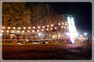 ����P���q�g�n�_�E�T�M