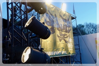 ���f����ƁA�Ìy���ēǂ߂Ȃ�