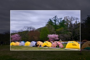 磐越に、図ったかのごとく同じサンシェードが並ぶ