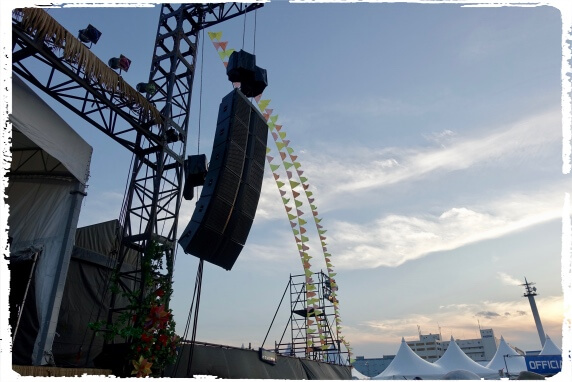 �X�s�[�J�Ɨ[�Ă�