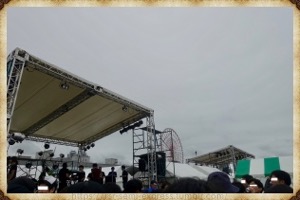 �o�[���g�D�[�h���Ɖ��Ɍ�����̂��A�ԃR�[�i�[�X�e�[�W