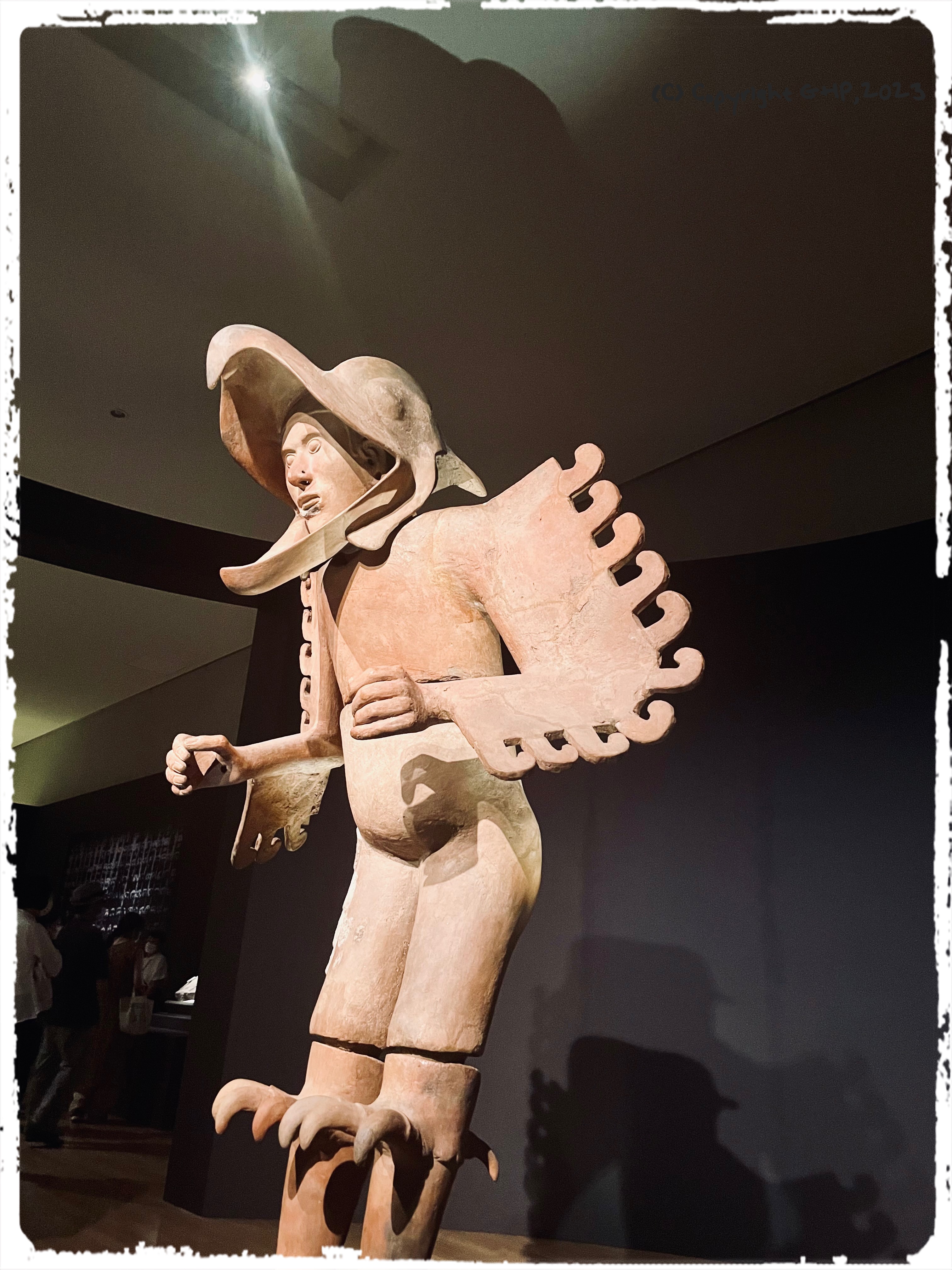 鷲の戦士像 鷲の戦士像