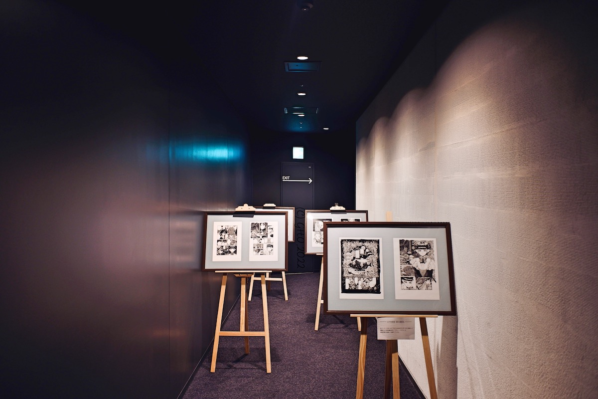 出口へ向かうところ