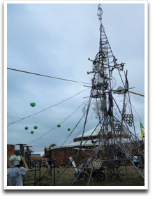 GREEN�̂��΂ɂ͂���ȑ傫�ȃI�u�W�F��