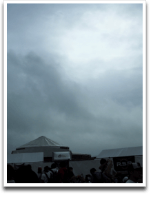 ���҂��̍s�񂩂�CRYSTAL PALACE��]��