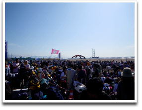 �ޕ��ɓ���Q�[�g��Ղ�