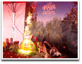 �I�t�B�V�����u�[�X�Ńf�B�X�v���C����Ă�