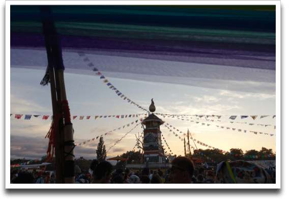 RAINBOW SHANGURI�LA���o��Ƃ���