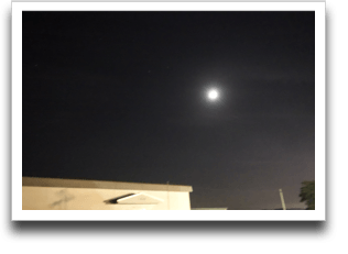 �����Ɍ����邯�ǁA�z���g�͌����Ă���܂���