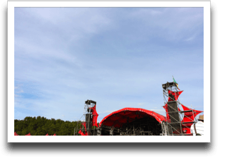 ������RED STAR FIELD