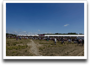 ���̃e���g