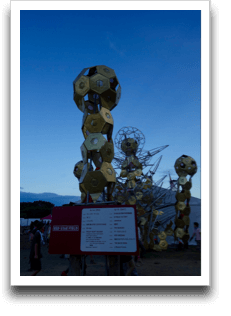 ����̎ʐ^�����ǂ����ɍ����Ĉ�a��������������