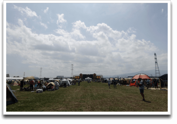 ���C���X�g���[�g����T���X�e�𒭂߂�