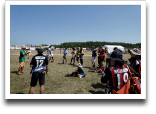 �E�̏�̍Ղ���