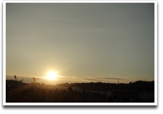 �Y��Ȓ��z���傫�Ȋ�ŏo�Ă��Ă���ėǂ�����