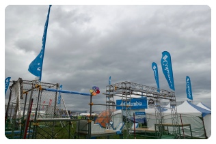 �J�~��O�̃R�����r�A�E�G