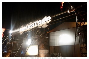 �J�����ʂ荞��def garage