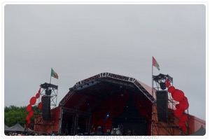 �t����ς�RED STAR FIELD����ԍD��