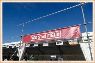 ピロウズもソールドアウトです