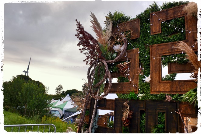 Hygge入口の左側