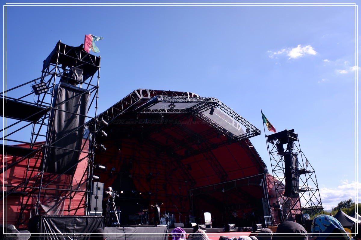 お帰り。RED STAR FIELD