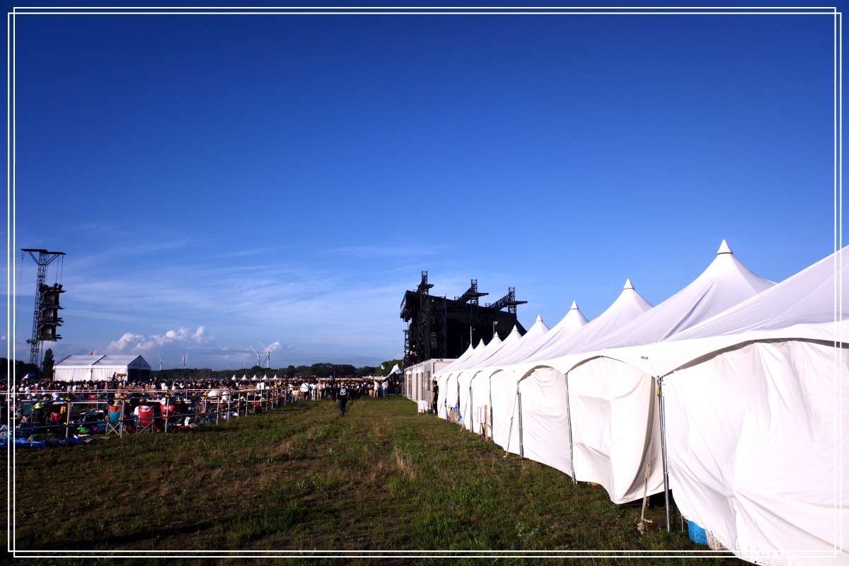 サンステを横から