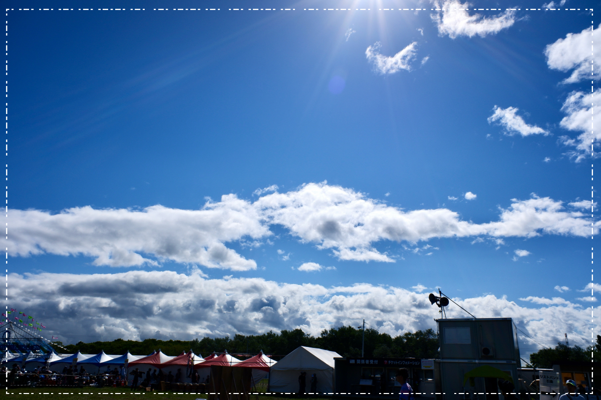 逆光みたいな入場ゲート