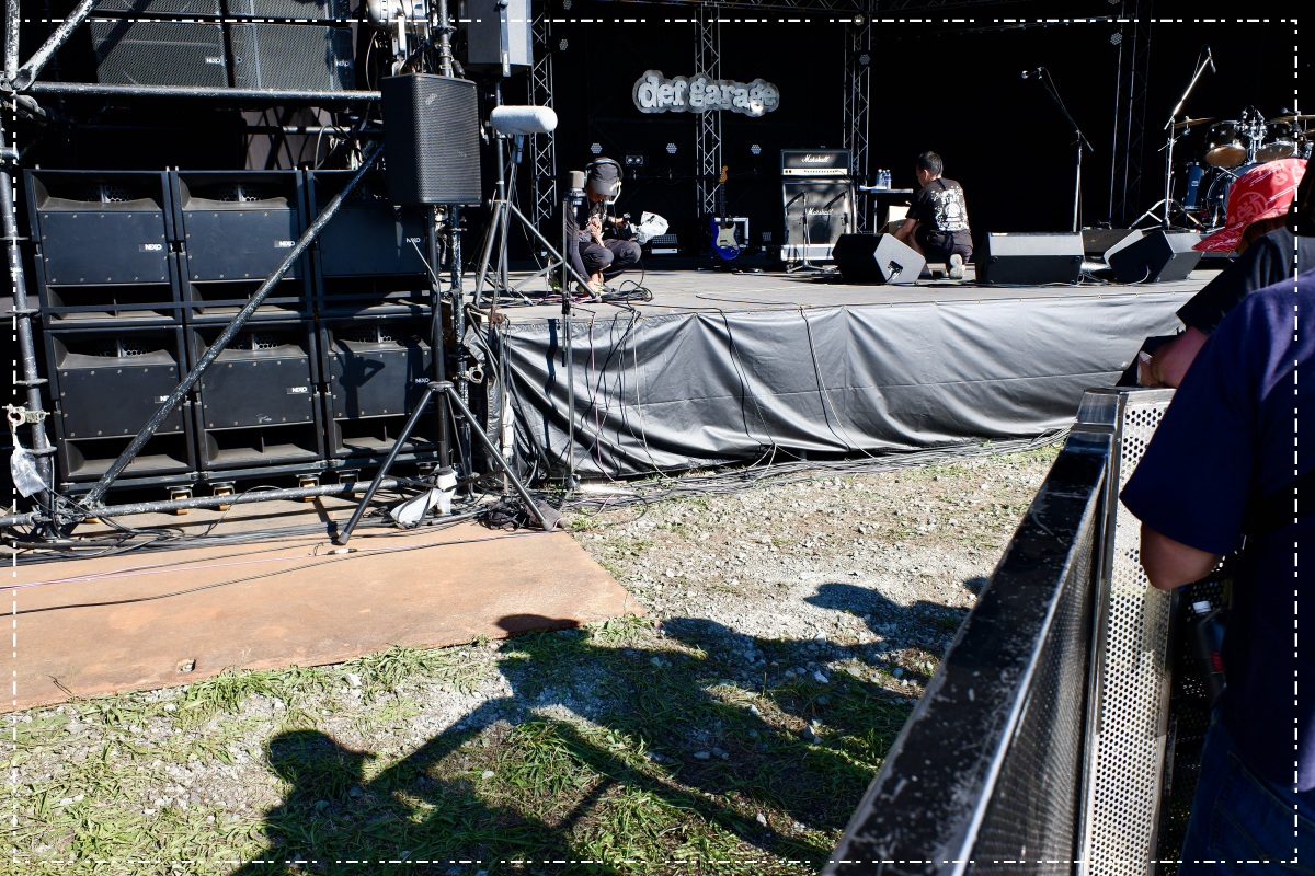 ステージセッティング中