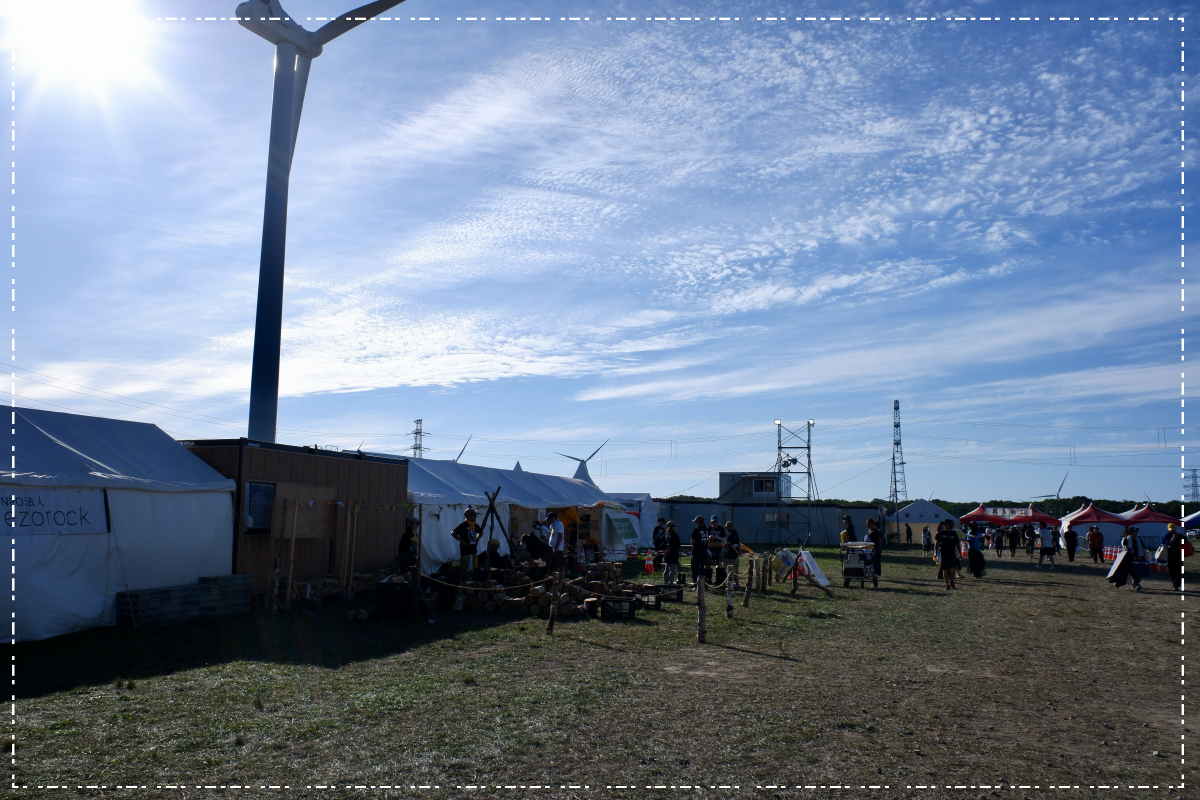 逆光だから顔修正しなくてもいいかしら？