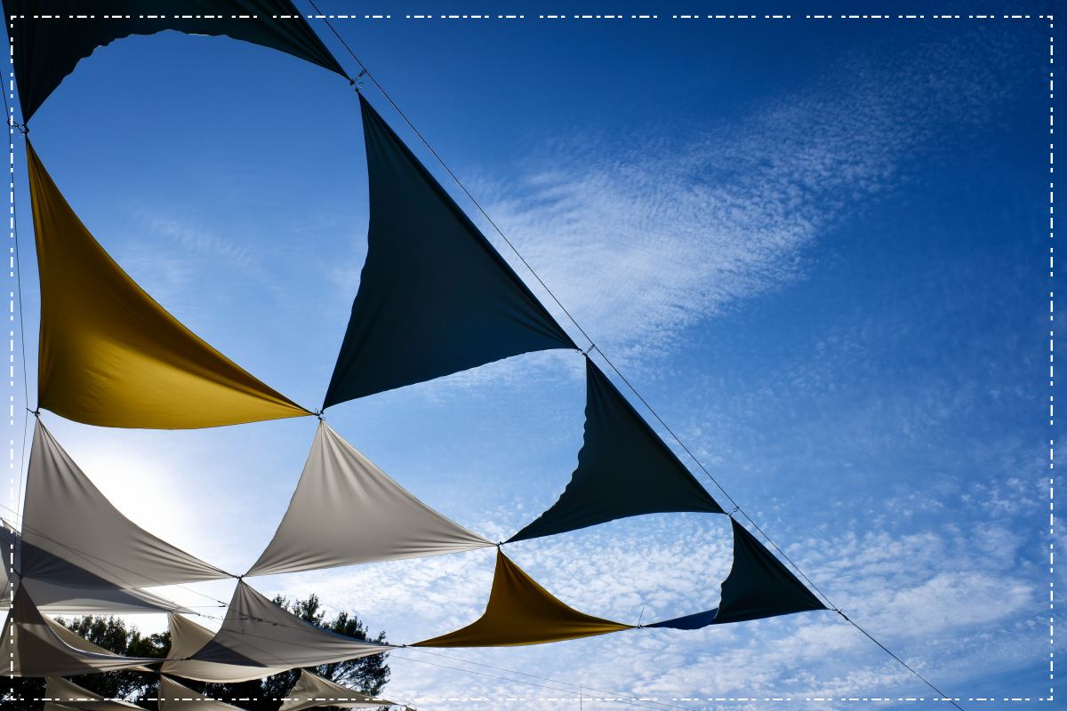 三角の布がまた画になる