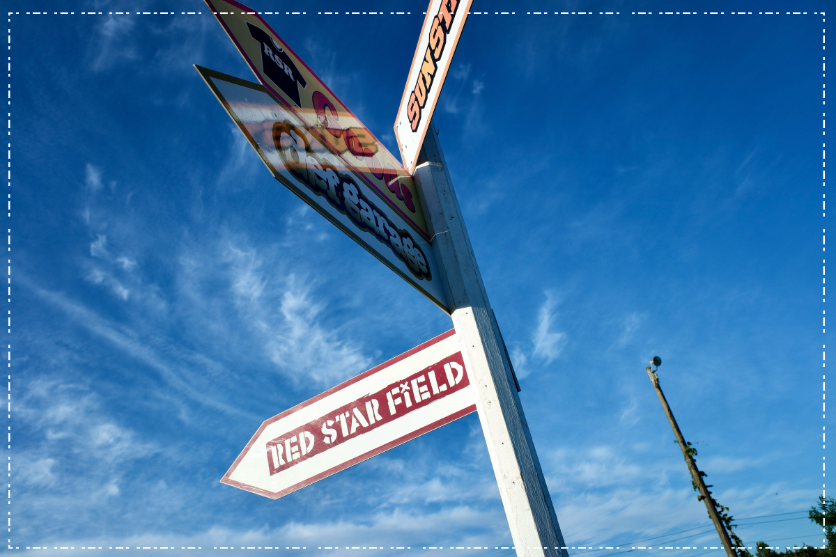 矢印の方へ向かうよ！