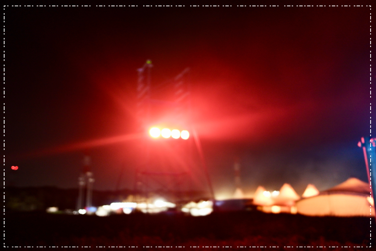 ピント合ってないがために、ちょっとカッコ良くなった気はする