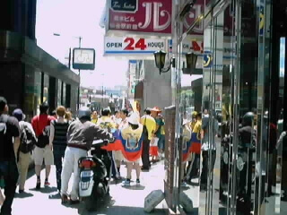 ���[�\���O�ɂ��ނ낷��G�N�A�h���l�̐}